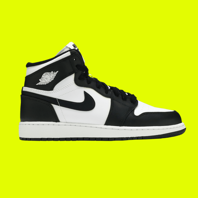 NIKE AIR JORDAN 1 High OG ‘Black White’